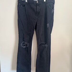 Women’s Abercrombie 90s Ultra High Rise Straight Jean in Black Destroy Sz 35/20